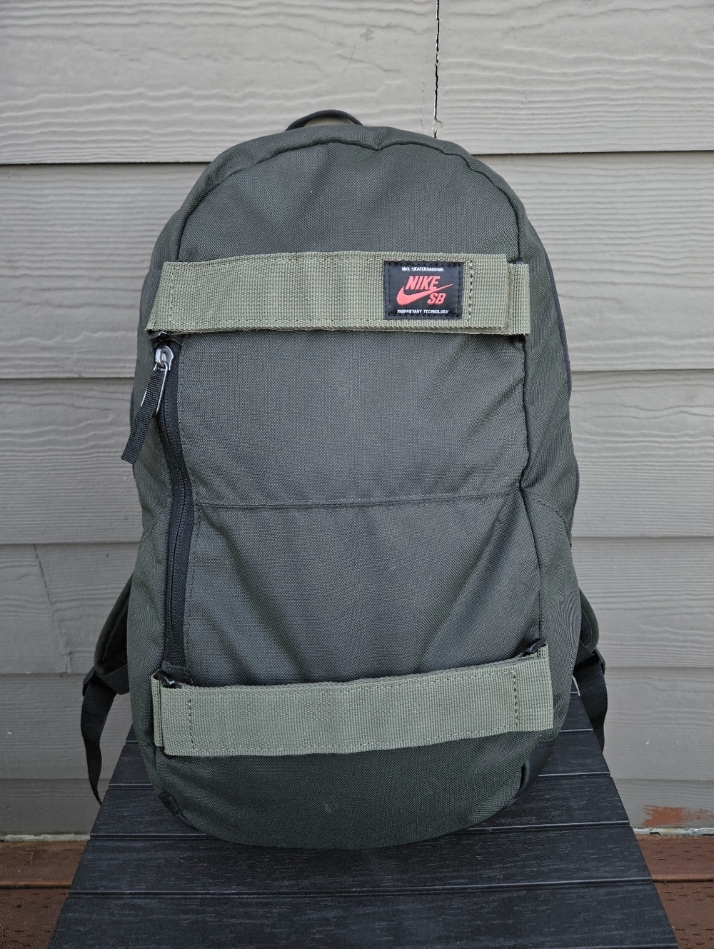 NIKE SB Courthouse Skate Backpack Sequoia/Medium Olive Green Pack Bag